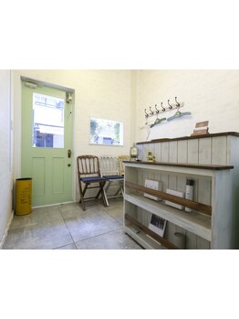 大人の女性とメンズから特に支持を集めている、髪質を活かすスタイリングが得意なプライベートサロン！