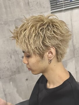 ビカムメンズヘアー 栄店(become men's hair) ハイトーンスパイキーショート栄