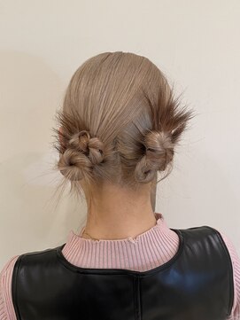 ビューレイギンザ(VIEW LEI GINZA) 簡単まとめ髪/デザインカラー/ダブルカラー