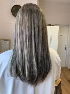 ヘアサロン グローリー(glory) ash beige