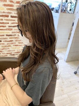 クレン 真嘉比店(Cre'ne) ベージュカラー