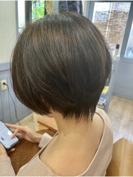 アイリス トーキョー(IRIS Tokyo) ショートヘア