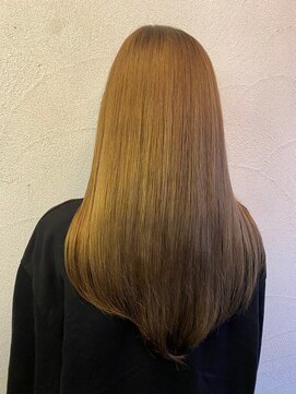 アッシュタカサキ(ash takasaki) イエロー　ゴールド　ベージュ　高崎/前橋