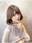 大人ボブ 切りっぱなしボブ 前下がりボブ ヌーディーカラー