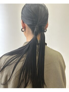 エイム(AIM) タイトポニー