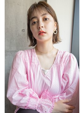 レゴ(REGO) 外ハネボブ#グレージュカラーシルキーベージュ斜めバング