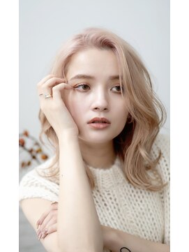 レイ(Lei) ブロンドミディアム