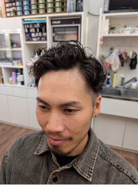 トリイ(TORII) 2ブロック・バック・平巻きパーマ