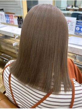 アプリバイリアン 浦和2号店(appri by Rien) 韓国風 レイヤーカット[ミルクティーベージュ]浦和/韓国