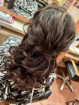 美容室ページボーイの写真/【伏見徒歩3分】[お出かけヘアセット¥2500]特別な日は、お得に可愛い“大人上品”なふんわりヘアに大変身◇