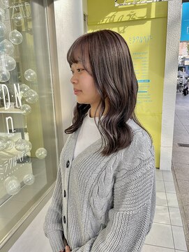 エイトヘアー(8 HAIR) ラベンダーアッシュ×ミディアム