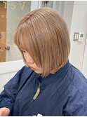 ミルクティーベージュ