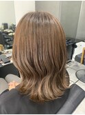 伸ばしかけミディアム×モノグレージュ