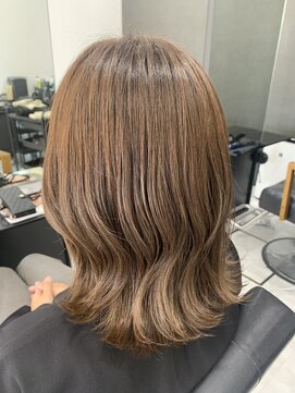 ディティール(Detail) 伸ばしかけミディアム×モノグレージュ