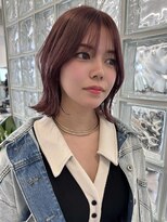 サンクプロジェクト(cinq PROJECT)&nbsp;女性らしく上品な印象を与える、顔周りレイヤーカット