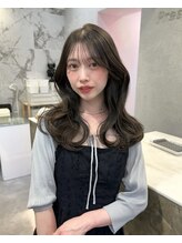 プレスドットサロン 表参道 青山(Press. Salon) オリーブベージュでつくる柔らかい質感ヘア