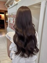 フレイストート(Frais Tout) 韓国風コテ巻きスタイル