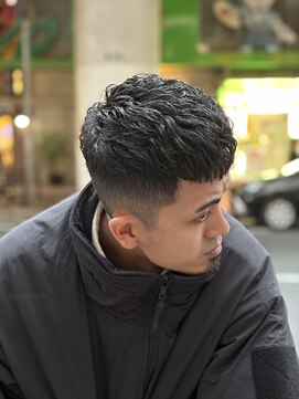 濡れパンクロップ