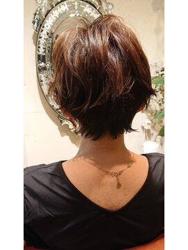 ザジ(ZAZIE) ショートヘア