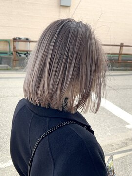 ファヴォリヘアー(favori hair) 【新潟】シャドールーツ/ボブ/デザインカラー