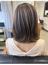 ネモカ&nbsp;【アンブレラカラー】お白髪ぼかしでお悩み解決
