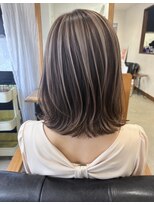 ネモカ 【アンブレラカラー】お白髪ぼかしでお悩み解決