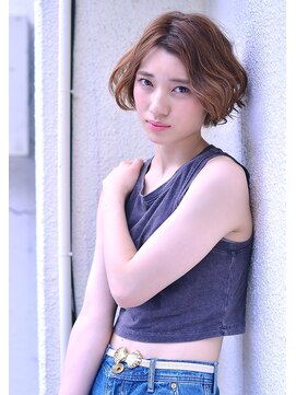 スリジェ7(CERISIER7) CERISIER7☆センターパート◎波打ちウェーブショートボブ