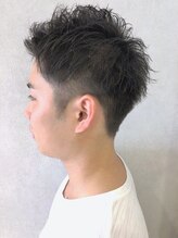 ラヴィエール(Laviere) 2ブロック×刈り上げスタイル