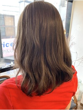 カミナ(KAMINA) 透明感*アッシュブラウンカラー