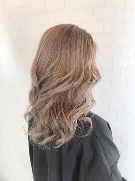 バーチ ウシワカマル(BIRCH ushiwakamaru) 白髪隠しハイトーングラデーション♪