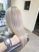 ユニ(Uni.)&nbsp;ハイトーン×髪質改善トリートメント