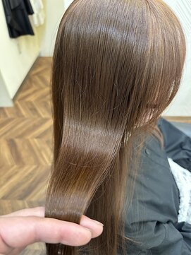 ワンダービューティー オヤマ(WonderBeauty OYAMA) ノブ×美髪改善カラー