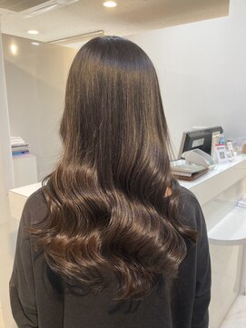 ラウレア(LAULEA) コテ巻き風パーマ/デジタルパーマ/韓国風パーマヨシンモリパーマ