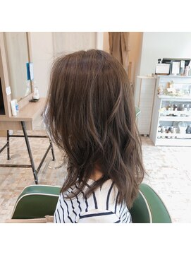 押上美容院 ヴィータ (vita) グレージュミディ◎30代40代50代