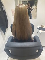 エミュスト(Emuest)&nbsp;ブリーチ髪質改善ストレート