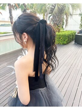 ブラウ ネイル パーティー(Blau Nail Party) ベロアリボンポニーテール