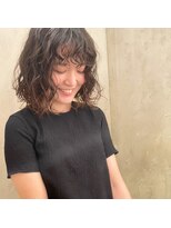 スノッブエンバンプ(snob enVAmp) ラフな動きのカジュアルパーマ