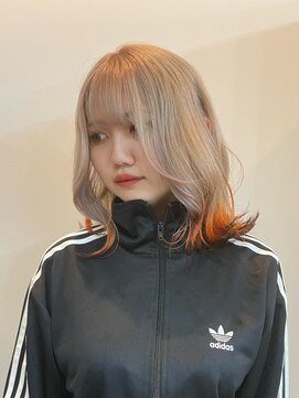 サクラ オモテサンドウ(SAKURA) キツネカラー×結べるボブ◎表参道