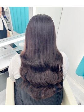 テイス 新宿(TACE) ラベンダーカラー[ネビージュ/黒髪/小顔/新宿]