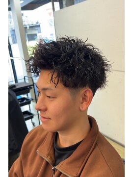 ヤマグチ トゥシェル ヘアー&メイク ヘアーアンドメイク ツイストスパイラルパーマ