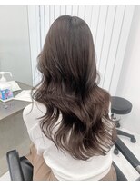 アディション 新宿(ADITION)&nbsp;大人かわいいミルクティーカラーハイライトレイヤーカット[新宿]