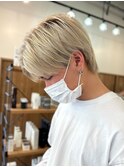 センターパートブリーチダブルカラーフェイスフレーミング