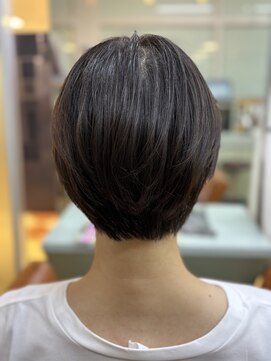 美容室 綺麗 グラデーションボブ