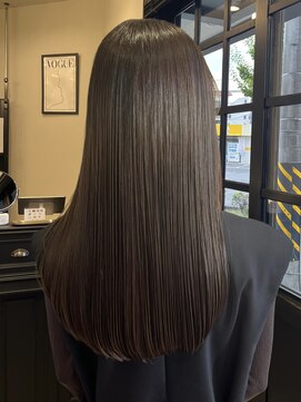 セジールへアメゾン(SAISIR HAIRMAISON) ミディアムヘア/暗めカラー/グランマッシュ/岡山