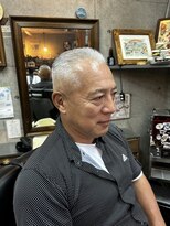 アールズ ヘア(R's hair) リバースセンターパート/ニュアンスウルフ/ダウンバング/印西市