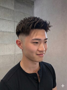 ワンワンオー バーバーショップ コンチネンタル(@110 BARBER SHOP continental) フェザーアップ