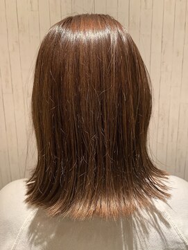 カぺリベラ テラス Capelli bella TERRACE 切りっぱなしロブ