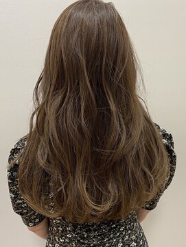 アウリィ(Aulii) 大人可愛い★透明感抜群ゆるふわロング/ココアブラウン