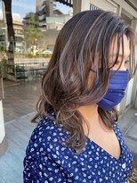 ミニム ヘアー(minim hair)&nbsp;【minimｘ日比】筋感ハイライトｘラベンダーグレージュ