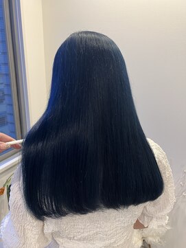 シェリー(Che'ri) ブルーカラー / MANA